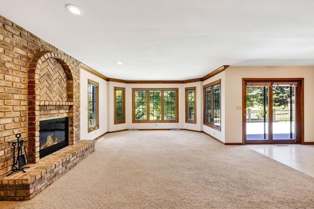 W248S6845 Sugar Maple Drive, Waukesha, WI 53189