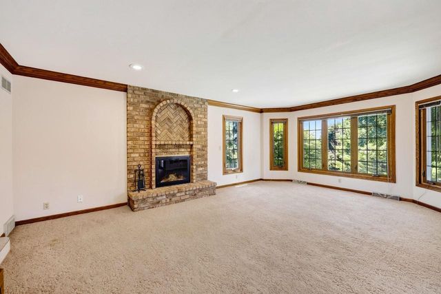 W248S6845 Sugar Maple Drive, Waukesha, WI 53189