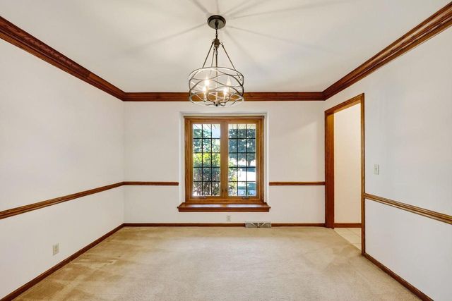 W248S6845 Sugar Maple Drive, Waukesha, WI 53189