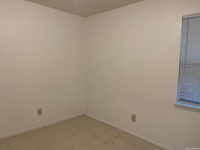 1711 W Cesar E Chavez Blvd Apt 1, San Antonio, TX 78207