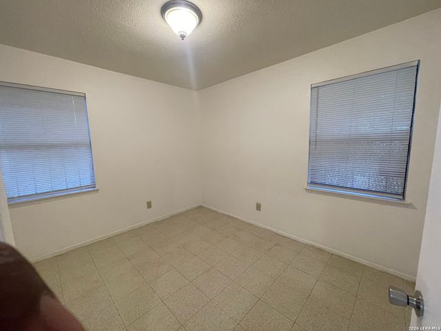 1711 W Cesar E Chavez Blvd Apt 1, San Antonio, TX 78207