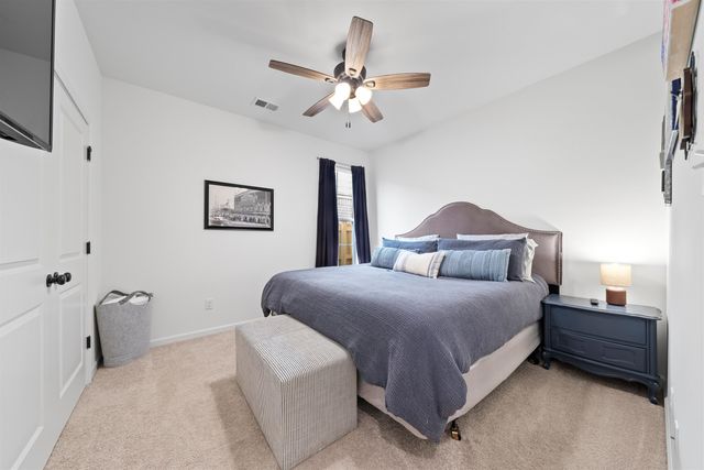 195 CHICKASAW TRACE DR, Oakland, TN 38060