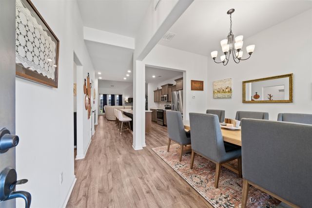 195 CHICKASAW TRACE DR, Oakland, TN 38060