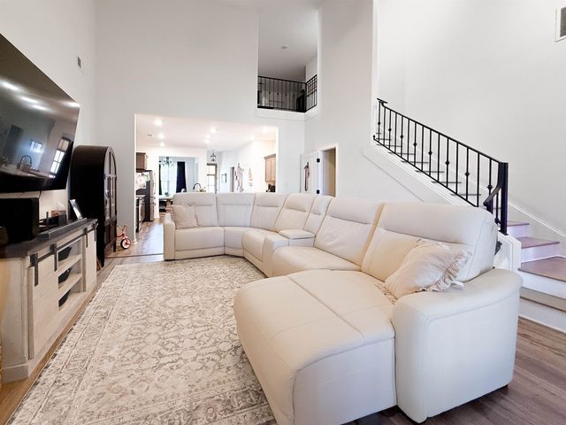 195 CHICKASAW TRACE DR, Oakland, TN 38060