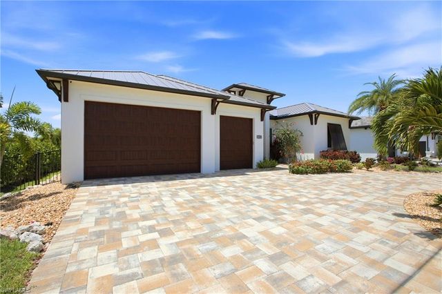 3100 Surfside BLVD, Cape Coral, FL 33914
