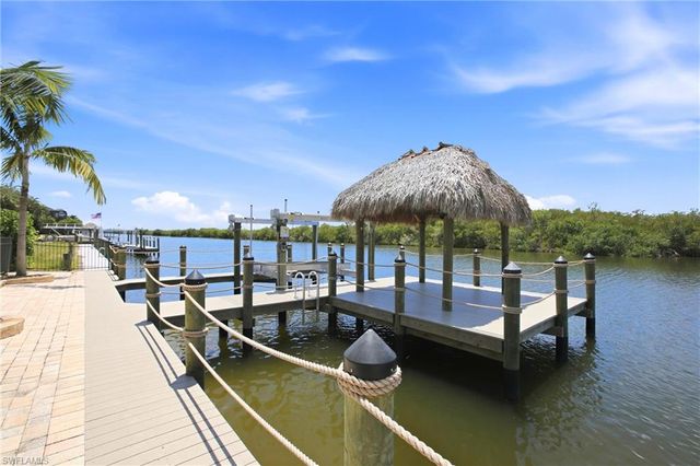 3100 Surfside BLVD, Cape Coral, FL 33914