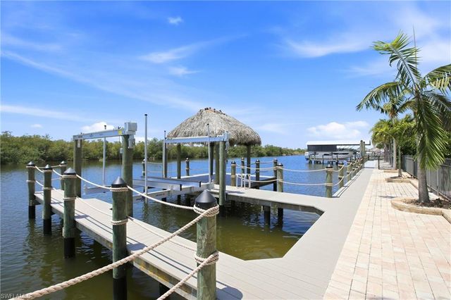 3100 Surfside BLVD, Cape Coral, FL 33914