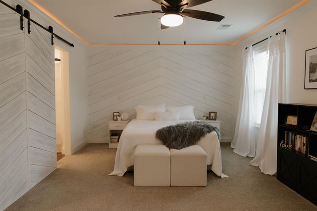 653 N Shamrock Avenue, Landrum, SC 29356