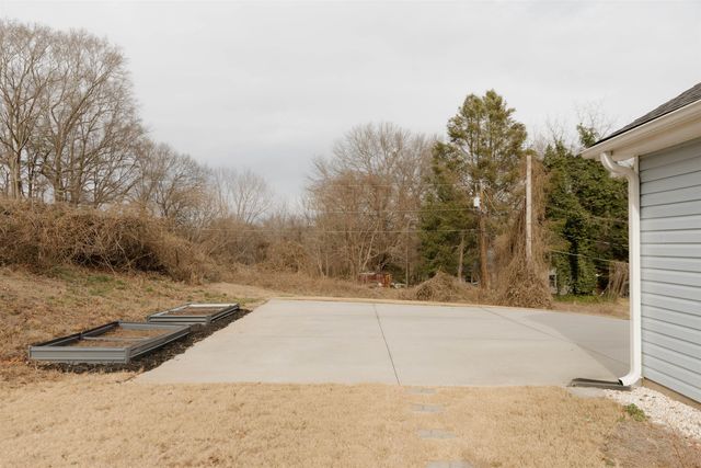 653 N Shamrock Avenue, Landrum, SC 29356