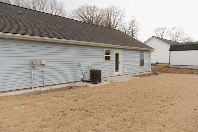 653 N Shamrock Avenue, Landrum, SC 29356