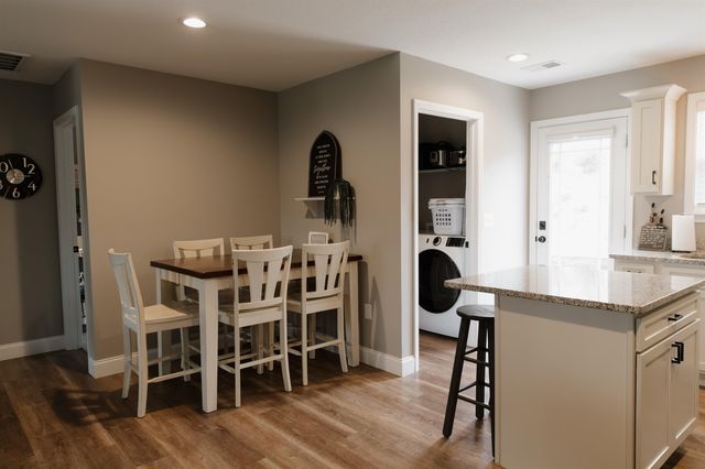 653 N Shamrock Avenue, Landrum, SC 29356