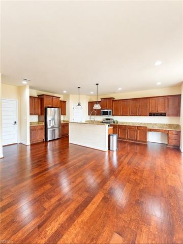 141 Bella DR, Chesapeake, VA 23322
