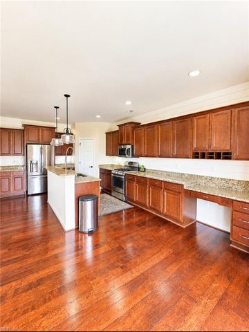 141 Bella DR, Chesapeake, VA 23322