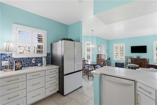 2572 57th Circle 2572, Vero Beach, FL 32966