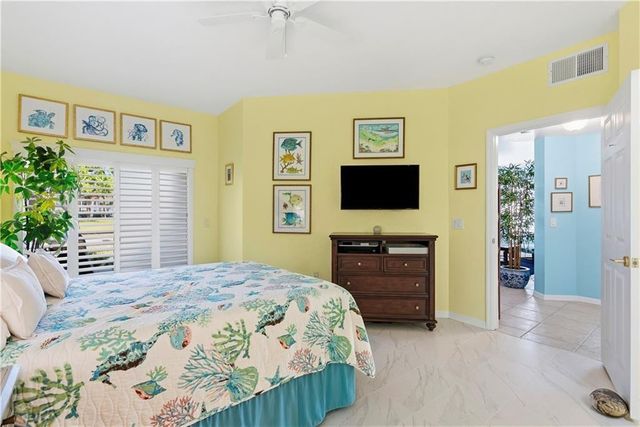 2572 57th Circle 2572, Vero Beach, FL 32966