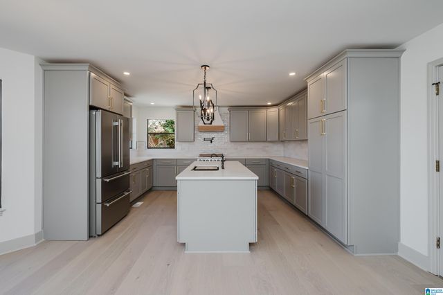 80 SILVER LAKE DRIVE, Cropwell, AL 35054