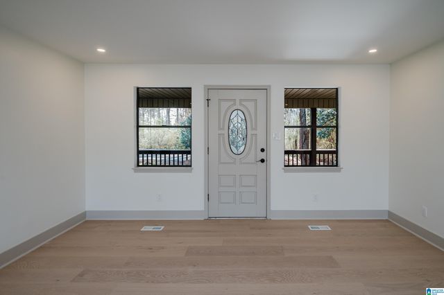 80 SILVER LAKE DRIVE, Cropwell, AL 35054