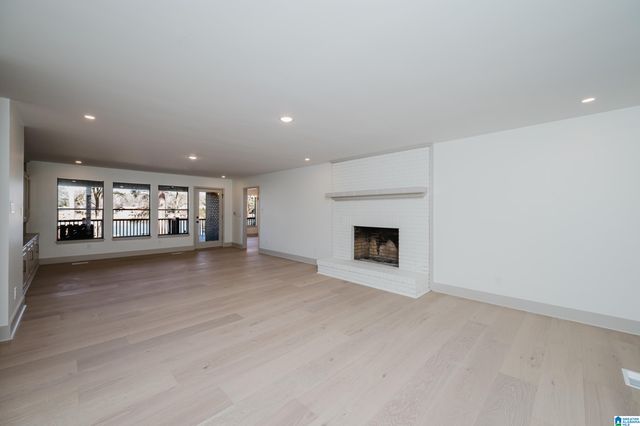 80 SILVER LAKE DRIVE, Cropwell, AL 35054