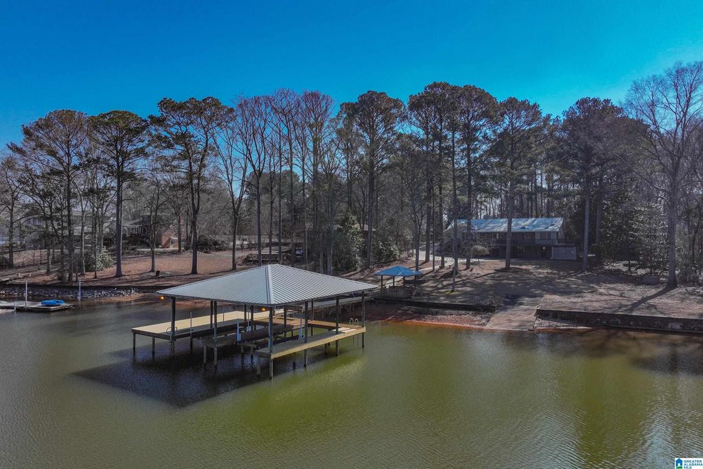 80 SILVER LAKE DRIVE, Cropwell, AL 35054