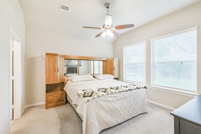 135 Winged Elm Ct, Willis, TX 77318