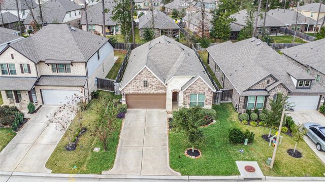 135 Winged Elm Ct, Willis, TX 77318