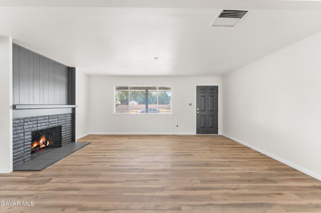21235 79th Street, California City, CA 93505