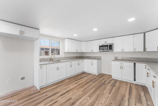 21235 79th Street, California City, CA 93505