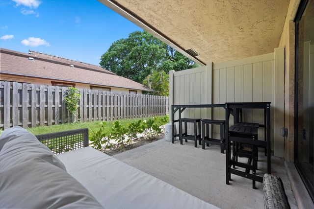 1262 The 12th Fairway, Wellington, FL 33414