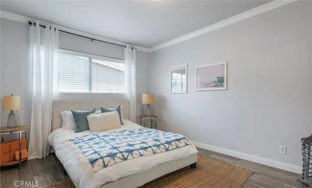 1950 Cloverfield Boulevard 15, Santa Monica, CA 90404