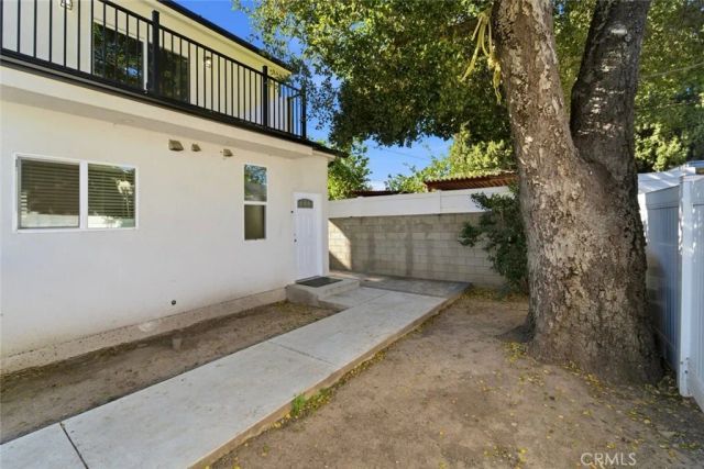 15944 Valerio Street, Van Nuys, CA 91406