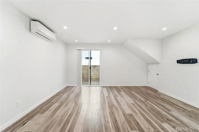 15944 Valerio Street, Van Nuys, CA 91406