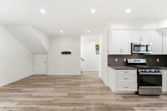 15944 Valerio Street, Van Nuys, CA 91406