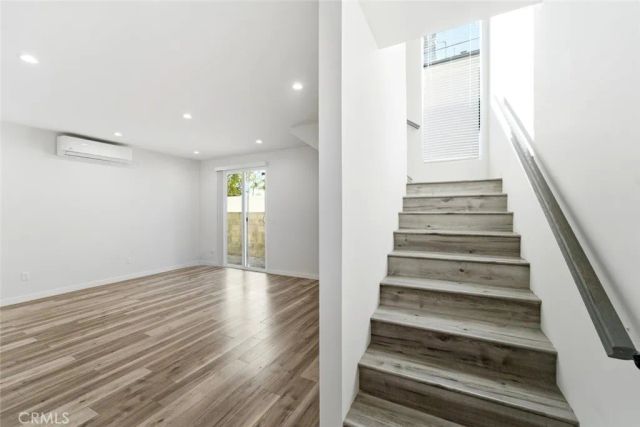 15944 Valerio Street, Van Nuys, CA 91406