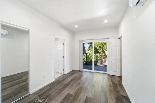 15944 Valerio Street, Van Nuys, CA 91406