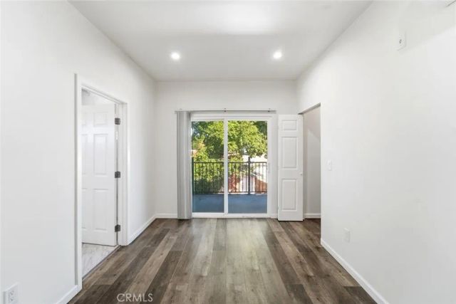 15944 Valerio Street, Van Nuys, CA 91406
