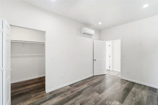 15944 Valerio Street, Van Nuys, CA 91406