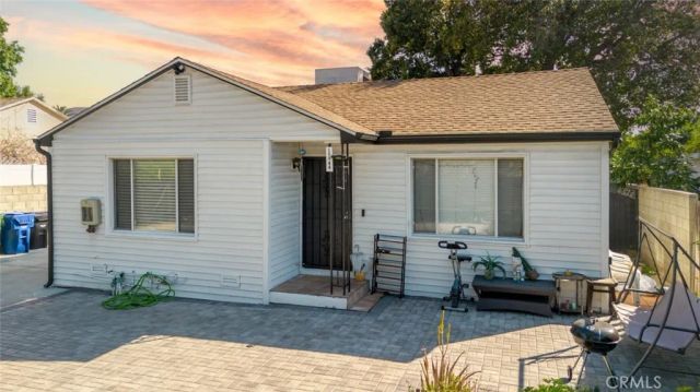 15944 Valerio Street, Van Nuys, CA 91406