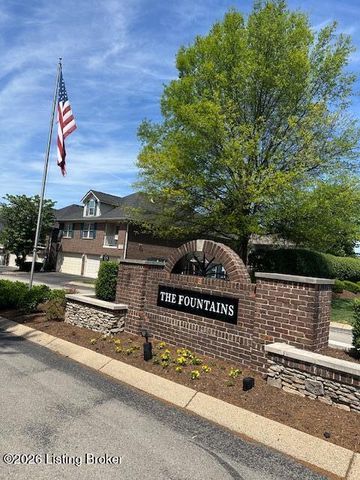 8601 Grand Neptune Dr, Louisville, KY 40228