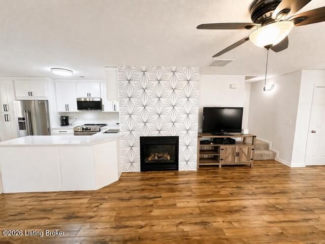 8601 Grand Neptune Dr, Louisville, KY 40228