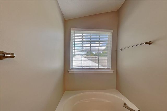 3279 Deer Valley Drive NW, Acworth, GA 30101