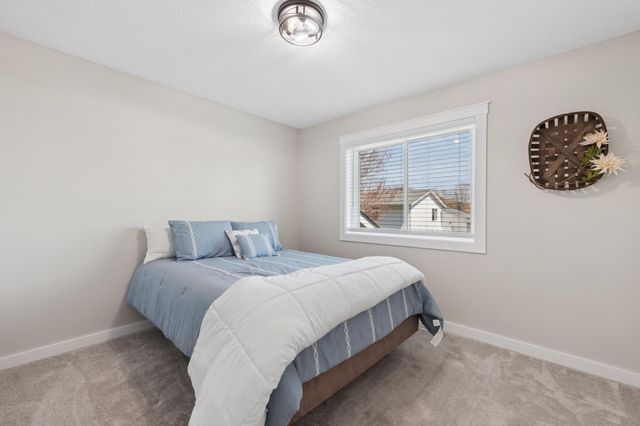 4028 Aspen Circle S, Rockford, MN 55373