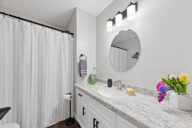 4028 Aspen Circle S, Rockford, MN 55373