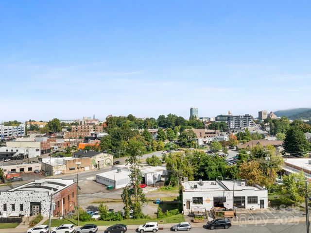 3 Lee Garden Lane 204, Asheville, NC 28801