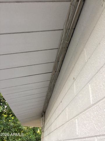 323 E ROSE Lane, Phoenix, AZ 85012