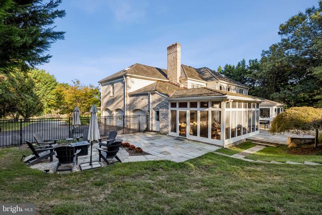 10708 STAPLEFORD HALL DR, Potomac, MD 20854