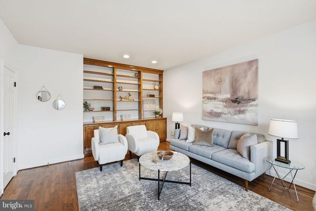 10708 STAPLEFORD HALL DR, Potomac, MD 20854