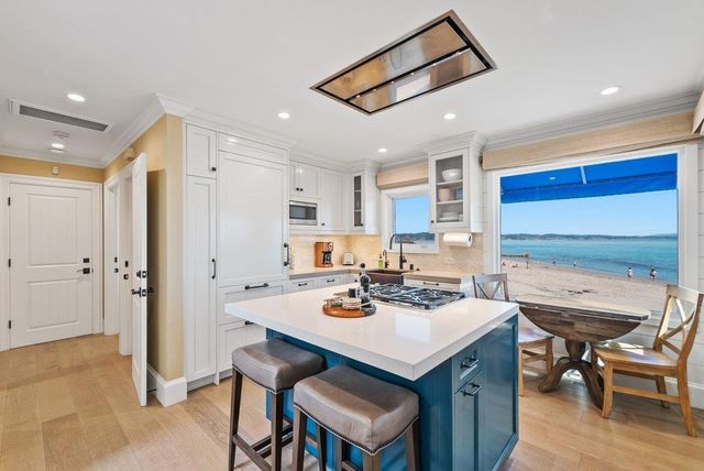 1500 Wharf Road 22, Capitola, CA 95010