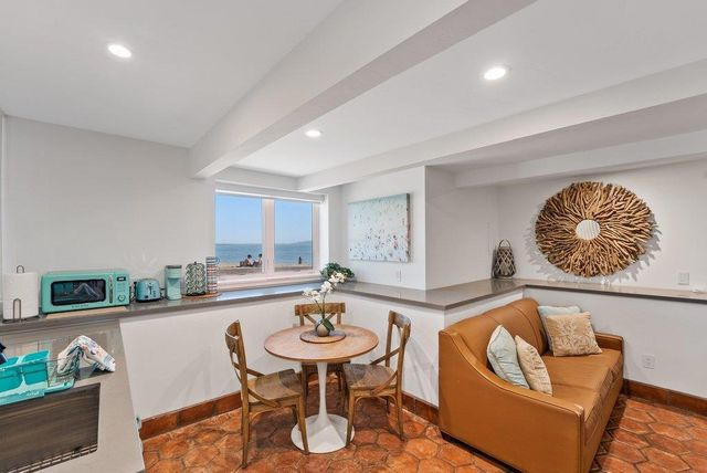 1500 Wharf Road 22, Capitola, CA 95010