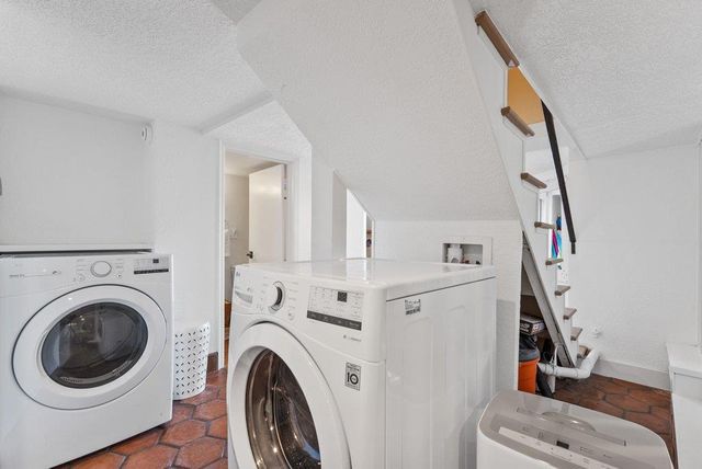 1500 Wharf Road 22, Capitola, CA 95010