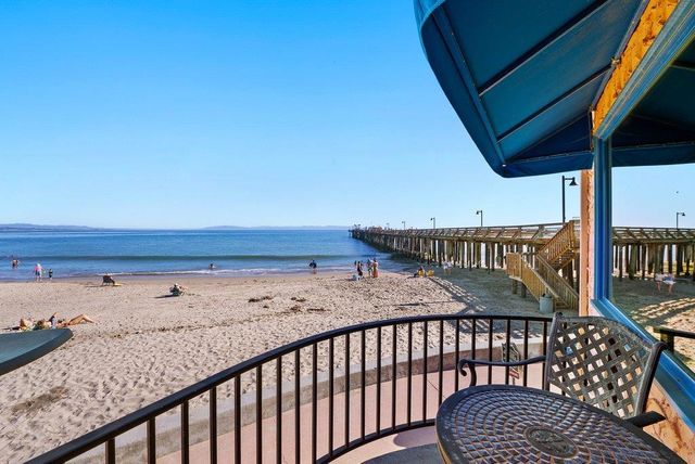1500 Wharf Road 22, Capitola, CA 95010